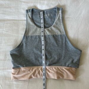 Outdoor Voices Women’s High Neck Sports Bra Size M Cut-out Back